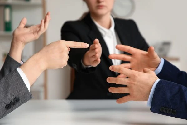 How Can Divorce Mediation Help You Avoid Court Camborne